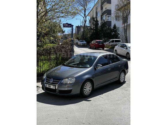 YETKİLİ SERVİS BAKIMLI 1.6 TDi 2010 Model  