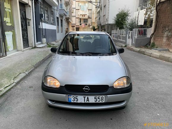 TERTEMİZ DÜŞÜK  KM KLİMALİ 2000 MODEL OPEL CORSA