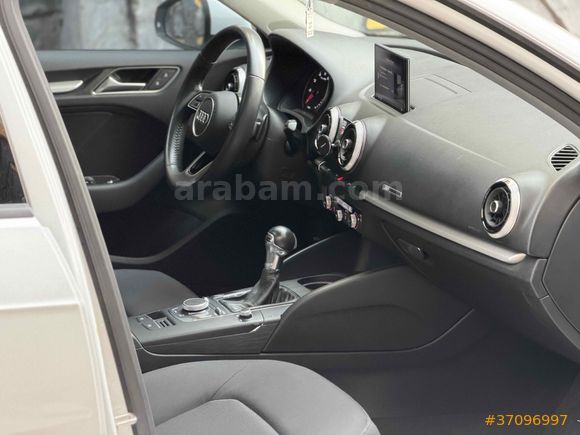 Sahibinden Audi A3 Sportback 35 TFSI Dynamic 2020 Model 