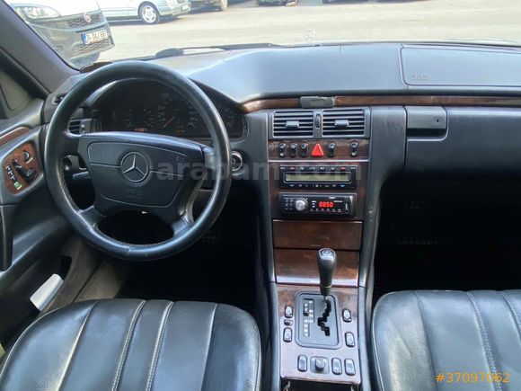 Sahibinden Mercedes - Benz E 200 Avantgarde 1997 Model 