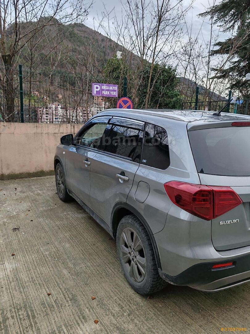 Sahibinden Suzuki Vitara 1.4 Boosterjet GL Plus 2020 Model 146.000 km Gri 6
