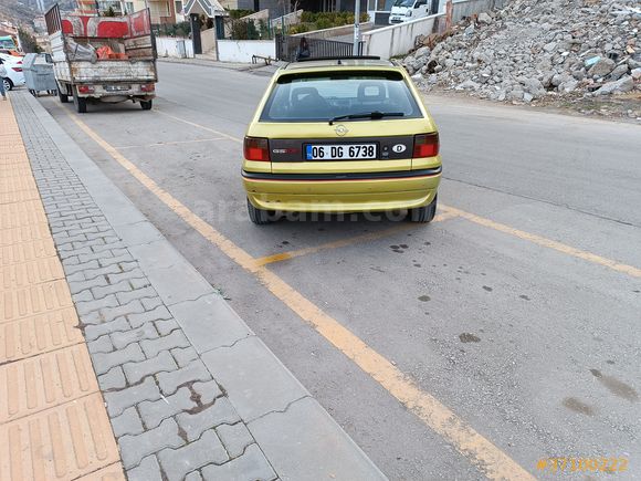 Bakımlı Astra GSİ Arayana