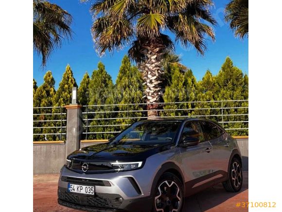 Sahibinden Opel Mokka e 1.2 T Ultimate 2023 ELEKTRİKLİ Model İstanbul 22.000 km Gri (Gümüş)