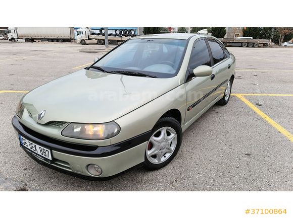 Makine Öğretmeninden Yeni Muayeneli 2.0 8V Otomatik Laguna 