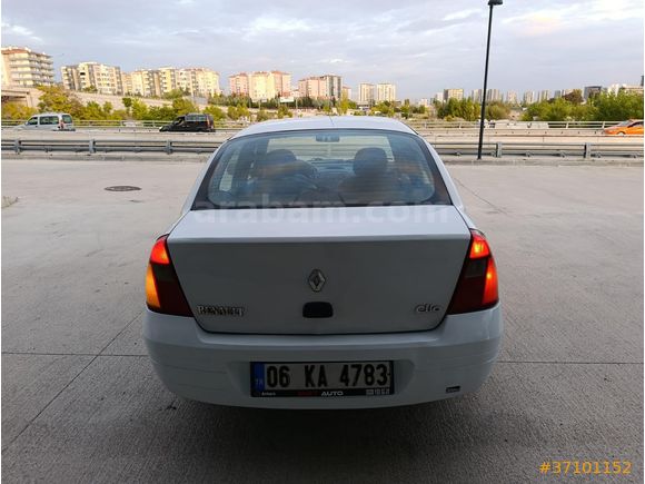 Sahibinden Renault Clio 1.4 RN 2000 Model