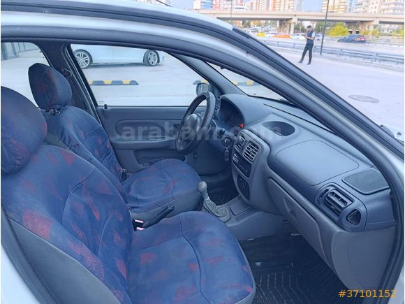 Sahibinden Renault Clio 1.4 RN 2000 Model