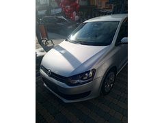 Sahibinden Volkswagen Polo 1.4 Comfortline 2010 Model İzmir 207.000 km Gri (metalik)