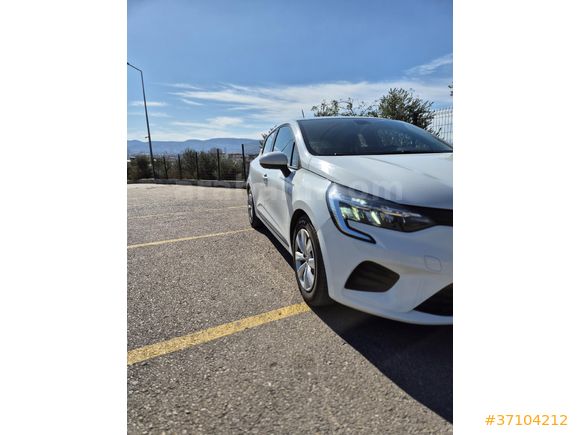 Sahibinden Renault Clio 1.0 SCe Joy 2022 Model