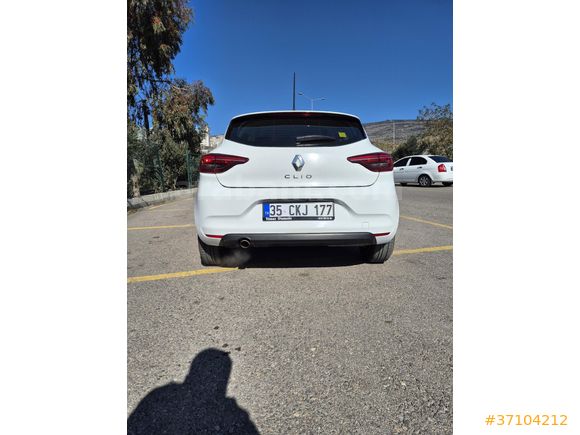 Sahibinden Renault Clio 1.0 SCe Joy 2022 Model