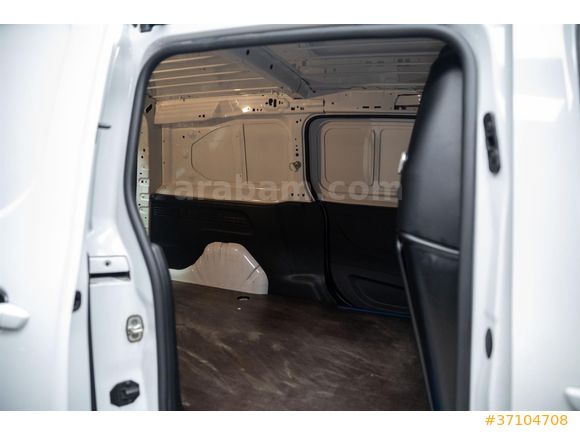 2023 OPEL COMBO 1.5 D EDITION %20 KDV