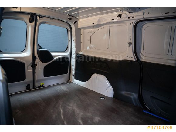 2023 OPEL COMBO 1.5 D EDITION %20 KDV