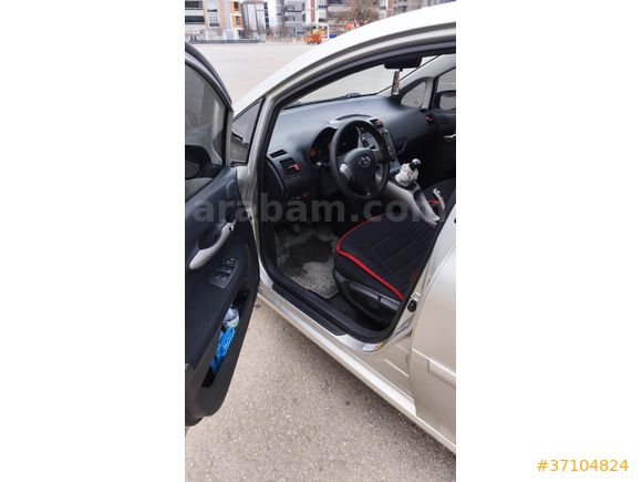 Sahibinden Toyota Auris 1.6 Blue 2009 Model