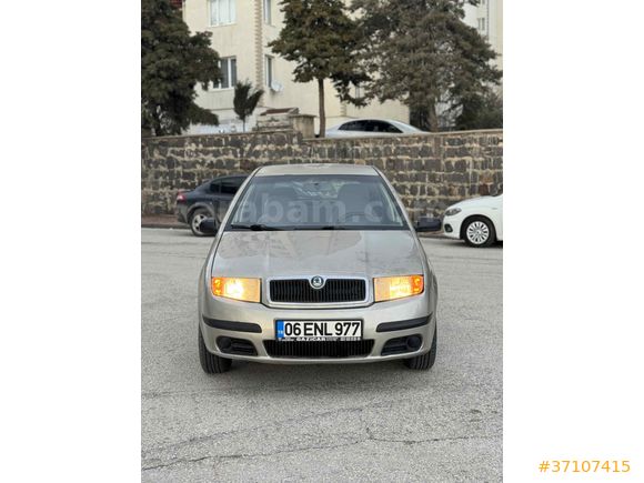 Düşük km parça boyalı fabia aile aracı