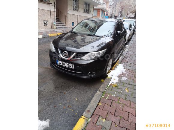 ACİL  SATILIK !SAHİBİNDEN NİSSAN QASHQAİ 2017 85 BİNDE NOKTA HATASIZ