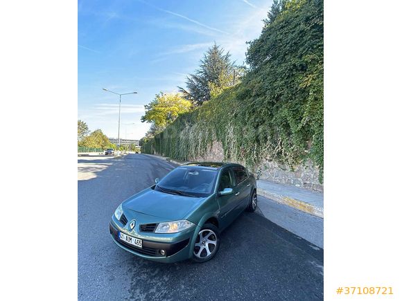 Megane 1.6 Dynamique 2004 Model  299.xx km bakımlı