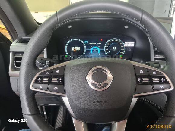Sahibinden Ssangyong Musso Grand 2.2 D Platinum Plus 2025 Model