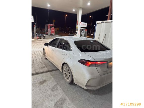 Sahibinden Toyota Corolla 1.5 Dream 2021 model