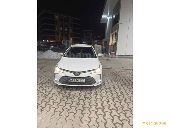 Sahibinden Toyota Corolla 1.5 Dream 2021 model