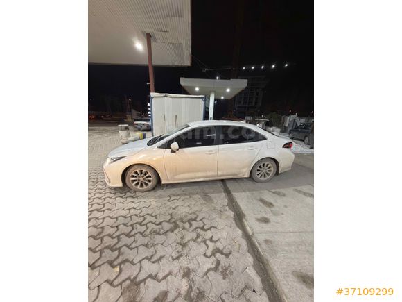 Sahibinden Toyota Corolla 1.5 Dream 2021 model
