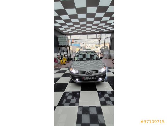 Sahibinden Renault Megane 1.6 Dynamique 2004 Model