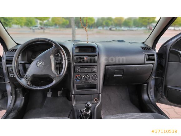 KUSURSUZ ASTRA G  180 BİN"KM DE!