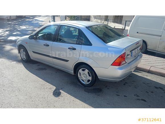 Sahibinden Ford Focus 1.6 Ambiente 2001 Model