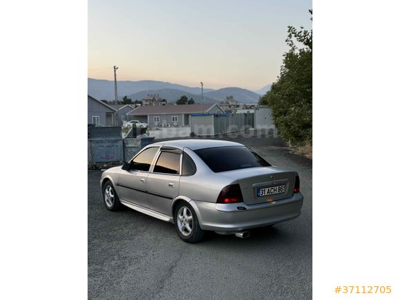 Sahibinden Opel Vectra 1.6 GL 1998 Model 