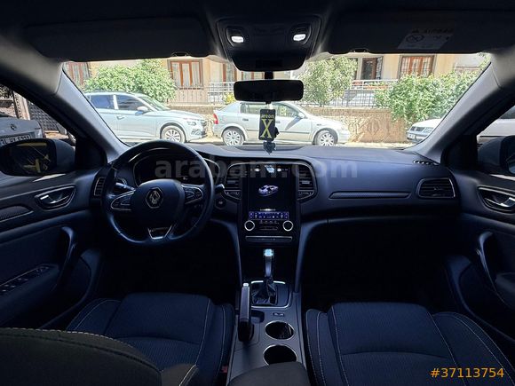 Sahibinden Renault Megane 1.5 Blue DCI Touch 2020 Model