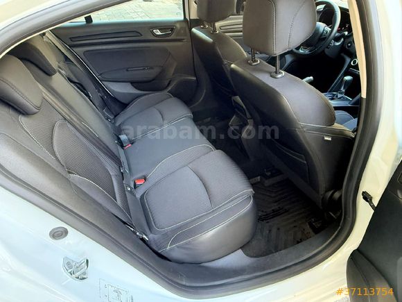Sahibinden Renault Megane 1.5 Blue DCI Touch 2020 Model