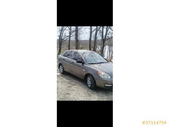 Sahibinden Hyundai Accent Era 1.4 Team 2009 Model  246.000 km Füme