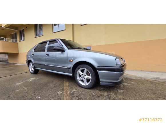 Renault 19 1.6 Europa