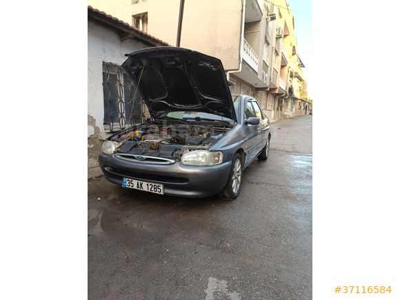 Sahibinden Ford Escort 1.6 Ghia 1998 Model