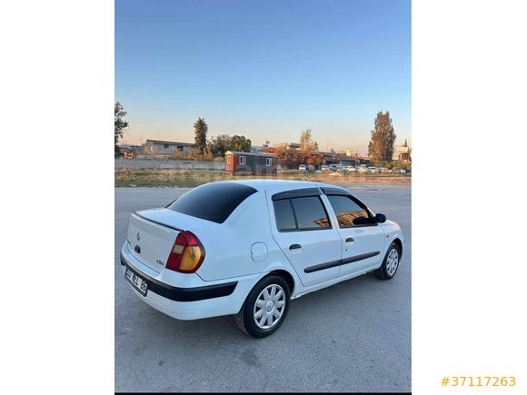 Sahibinden Renault Clio 1.4 2004 Model 