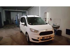 Sahibinden Ford Tourneo Courier 1.6 TDCi Journey Titanium 2015 Model 