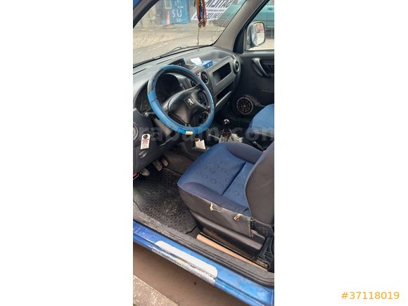 Sahibinden Peugeot Partner 1.9 D 2003 Model
