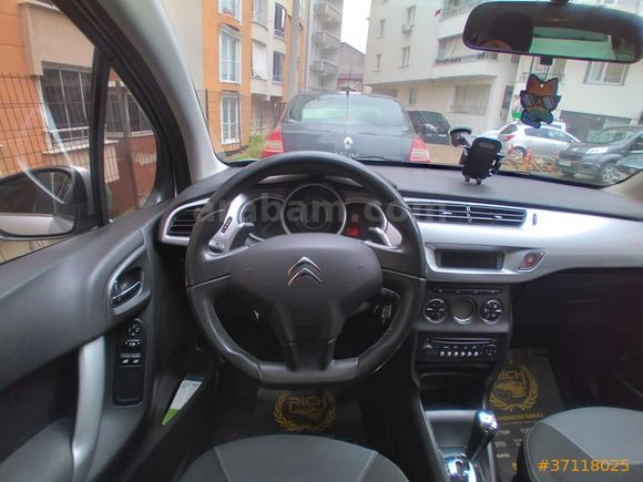 Sahibinden Citroen C3 1.4 VTi Confort 2012 Model