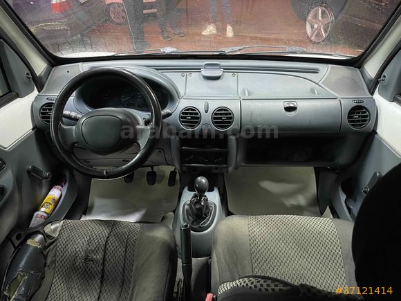 Sahibinden Renault Kangoo 1.9 D 2001 Model 