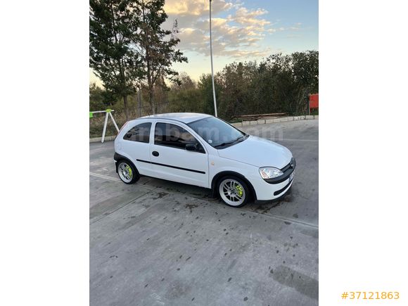 (Otomobil)Corsa 1.7 DTi Comfort 2003 Model 