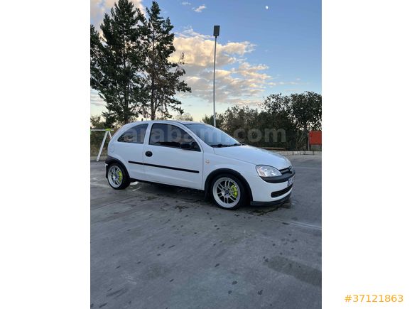 (Otomobil)Corsa 1.7 DTi Comfort 2003 Model 