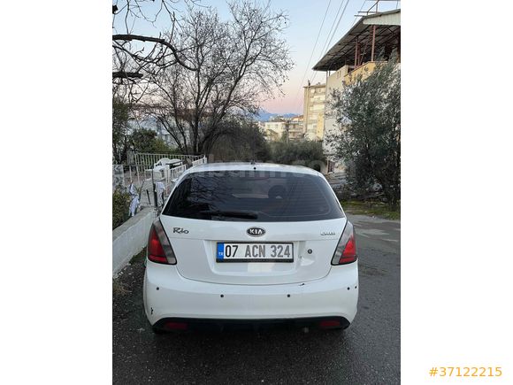 Sahibinden Kia Rio 1.5 CRDi Trend 2011 Model 
