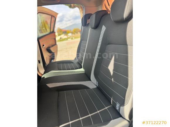 Sahibinden Dacia Sandero 0.9 TCe Stepway Easy-R 2019 Model