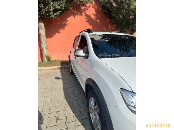 Sahibinden Dacia Sandero 0.9 TCe Stepway Easy-R 2019 Model