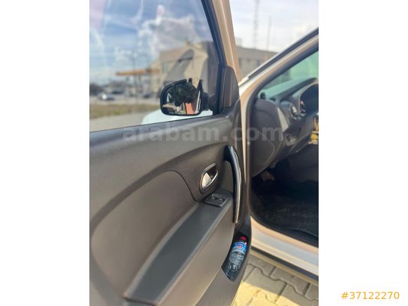 Sahibinden Dacia Sandero 0.9 TCe Stepway Easy-R 2019 Model