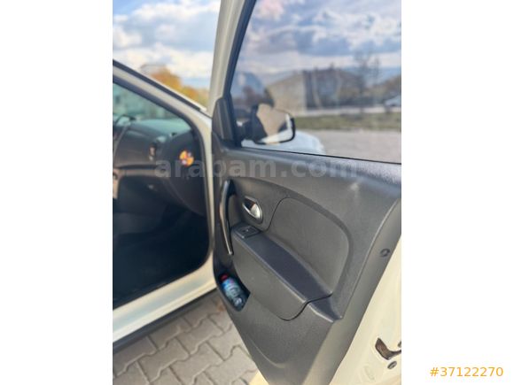 Sahibinden Dacia Sandero 0.9 TCe Stepway Easy-R 2019 Model