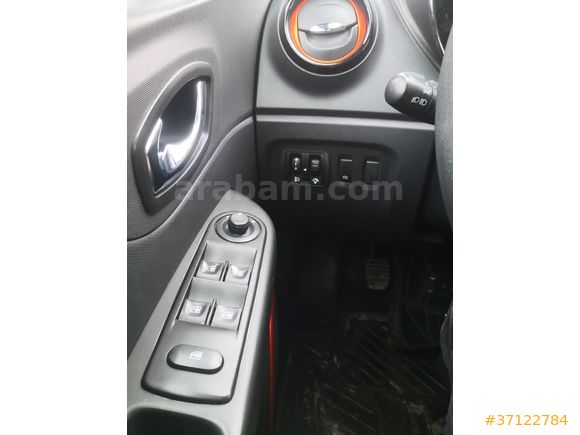 Sahibinden Renault Captur 0.9 Touch 2013 Model  94.000 km Turuncu