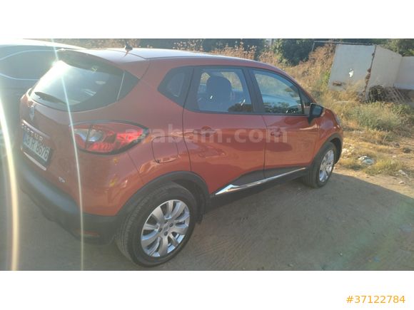 Sahibinden Renault Captur 0.9 Touch 2013 Model  94.000 km Turuncu