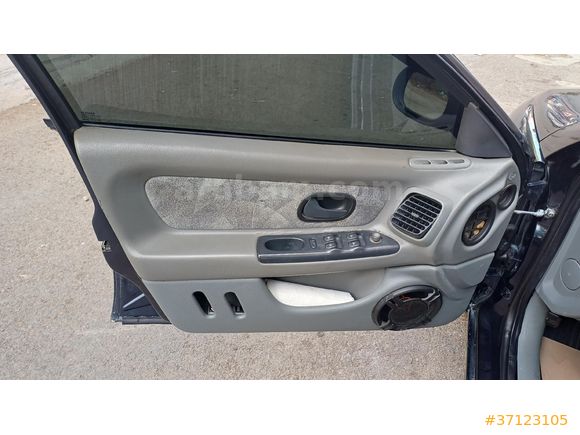Sahibinden Renault Laguna 2.0 RXE 1998 Model