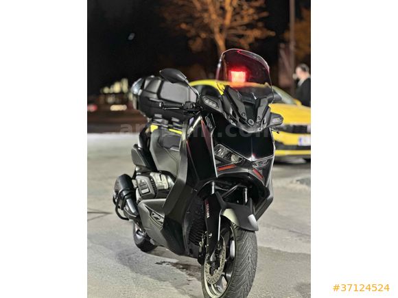 Sahibinden Yamaha X-Max 250 Tech Max 