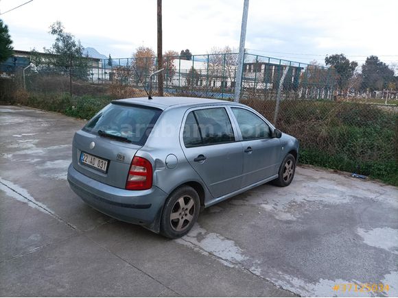 Askeri personelden Skoda Fabia 1.4 Special 2004 Model 101  bg