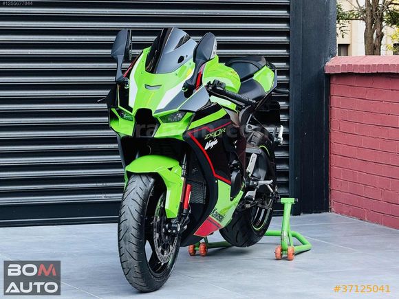 Galeriden Kawasaki Ninja ZX-10R 2022 Model İstanbul 6.001 km Yeşil